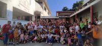 Diversión en familia por el amor y la amistad